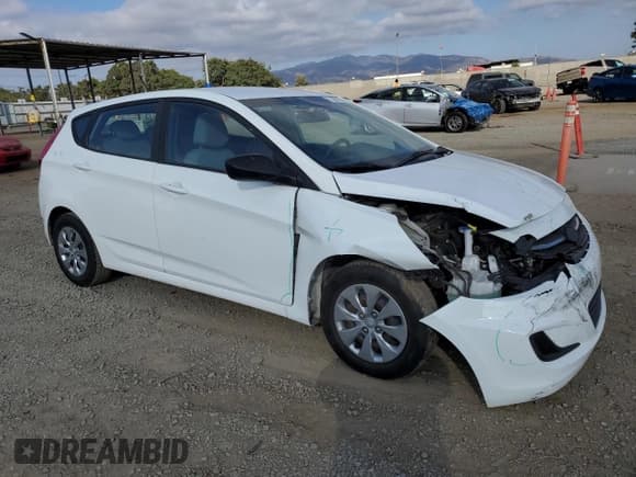 ✅ 2017 Hyundai Accent SE • VIN: KMHCT5AE4HU337850 • Lot: 71942744. Listed on Copart with 104,222 mi. Free auction sales archive from the USA and detailed vehicle history report at DreamBid. Image 4.