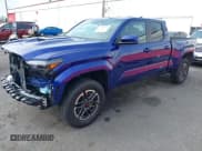 ✅ 2025 Toyota Tacoma SR • VIN: 3TMLB5JN2SM095448 • Лот: 41736119. Опубликован ранее на IAAI с пробегом 9 845 миль. Бесплатный доступ к архиву аукционных продаж из США и подробный отчёт об истории автомобиля на DreamBid. Изображение 19.