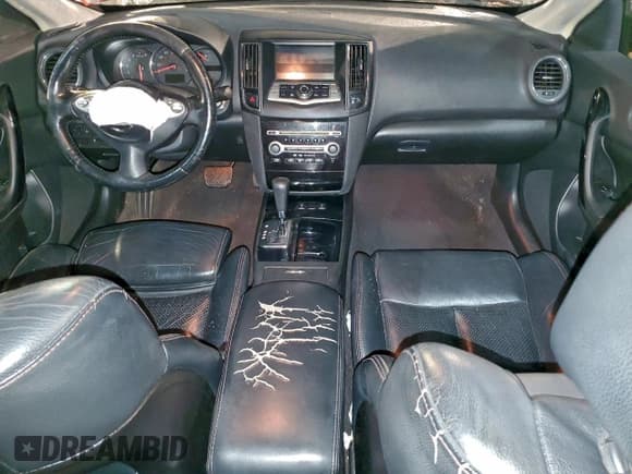 ✅ 2010 Nissan Maxima SV • VIN: 1N4AA5AP6AC872909 • Лот: 94765385. Опубликован ранее на Copart с пробегом Не указан. Бесплатный доступ к архиву аукционных продаж из США и подробный отчёт об истории автомобиля на DreamBid. Изображение 8.