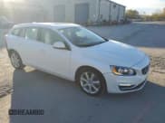 ✅ 2017 Volvo V60 Premier • VIN: YV140MSK6H1360218 • Lot: 90469595. Listed on Copart with 60,702 mi. Free auction sales archive from the USA and detailed vehicle history report at DreamBid. Image 4.