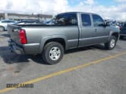 ✅ 2001 Chevrolet Silverado 1500 LS • VIN: 1GCEK19T71E135693 • Лот: 43726560. Опубликован ранее на IAAI с пробегом 256 344 миль. Бесплатный доступ к архиву аукционных продаж из США и подробный отчёт об истории автомобиля на DreamBid. Изображение 4.