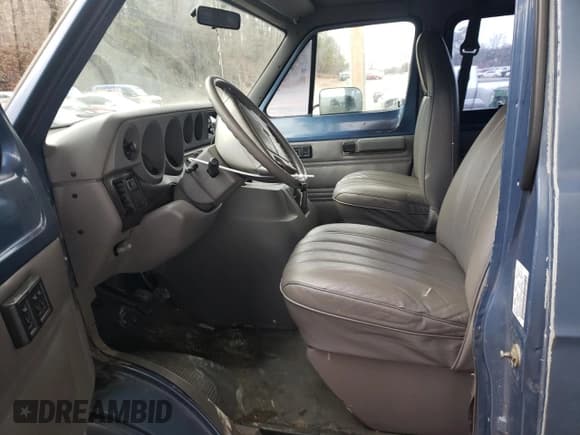 ✅ 1997 Dodge Passenger • VIN: 2B5WB35Y3VK532071 • Лот: 89324095. Опубликован ранее на Copart с пробегом 79 614 миль. Бесплатный доступ к архиву аукционных продаж из США и подробный отчёт об истории автомобиля на DreamBid. Изображение 7.