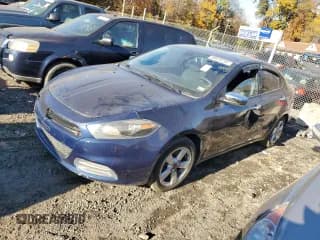 ✅ 2016 Dodge Dart SXT • VIN: 1C3CDFBB7GD551004 • Лот: 90818795. Опубликован ранее на Copart с пробегом 129 333 миль. Бесплатный доступ к архиву аукционных продаж из США и подробный отчёт об истории автомобиля на DreamBid. Изображение 1.