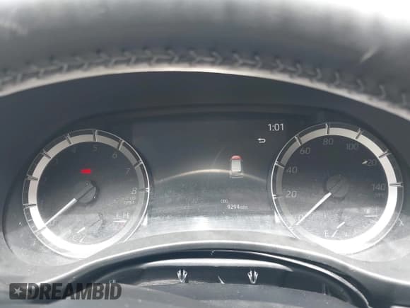 ✅ 2024 Toyota Highlander LE • VIN: 5TDKDRBH2RS554882 • Lot: 42264204. Listed on IAAI with 9,294 mi. Free auction sales archive from the USA and detailed vehicle history report at DreamBid. Image 7.