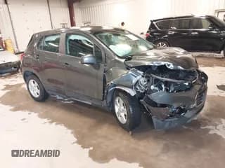 ✅ 2020 Chevrolet Trax LS • VIN: 3GNCJKSB6LL260650 • Lot: 43568393. Listed on IAAI with 14,828 mi. Free auction sales archive from the USA and detailed vehicle history report at DreamBid. Image 1.