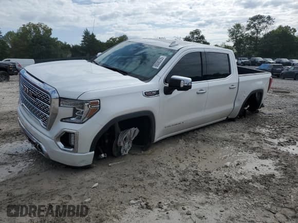 ✅ 2021 GMC Sierra 1500 Denali • VIN: 3GTU9FEL7MG476129 • Лот: 80080235. Опубликован ранее на Copart с пробегом 72 646 миль. Бесплатный доступ к архиву аукционных продаж из США и подробный отчёт об истории автомобиля на DreamBid. Изображение 1.