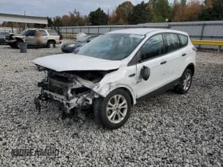 ✅ 2017 Ford Escape S • VIN: 1FMCU0F70HUB19639 • Lot: 92354425. Listed on Copart with 113,288 mi. Free auction sales archive from the USA and detailed vehicle history report at DreamBid. Image 1.