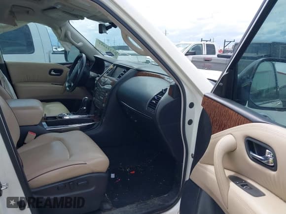 ✅ 2019 Nissan Armada Platinum • VIN: JN8AY2NF5K9353018 • Lot: 42221011. Listed on IAAI with Not provided. Free auction sales archive from the USA and detailed vehicle history report at DreamBid. Image 5.