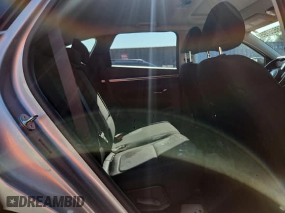 ✅ 2022 Hyundai Tucson SEL • VIN: 5NMJFCAE0NH065811 • Lot: 68656795. Wystawiony na Copart z przebiegiem Nie podano. Bezpłatny archiwum sprzedaży aukcyjnych z USA i szczegółowy raport historii pojazdu na DreamBid. Zdjęcie 11.