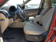 ✅ 2010 Hyundai Santa Fe GLS • VIN: 5NMSG3AB7AH366724 • Lot: 68895274. Listed on Copart with 348,312 mi. Free auction sales archive from the USA and detailed vehicle history report at DreamBid. Image 7.