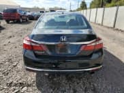 ✅ 2017 Honda Accord EX-L • VIN: 1HGCR2F96HA170455 • Lot: 86134625. Wystawiony na Copart z przebiegiem 13 386 mil. Bezpłatny archiwum sprzedaży aukcyjnych z USA i szczegółowy raport historii pojazdu na DreamBid. Zdjęcie 6.