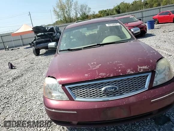 ✅ 2007 Ford Five Hundred Limited • VIN: 1FAHP25187G108823 • Lot: 80738025. Listed on Copart with 175,885 mi. Free auction sales archive from the USA and detailed vehicle history report at DreamBid. Image 13.