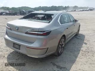 ✅ 2023 BMW i7 xDrive60 • VIN: WBY53EJ06PCL42794 • Лот: 42678777. Опубликован ранее на IAAI с пробегом 36 338 миль. Бесплатный доступ к архиву аукционных продаж из США и подробный отчёт об истории автомобиля на DreamBid. Изображение 4.