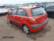 ✅ 2007 Kia Rio SX • VIN: KNADE163476292864 • Лот: 42383173. Опубликован ранее на IAAI с пробегом Не указан. Бесплатный доступ к архиву аукционных продаж из США и подробный отчёт об истории автомобиля на DreamBid. Изображение 3.