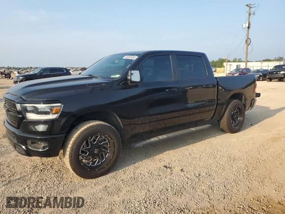 ✅ 2019 Ram 1500 • VIN: AL19AN01200052608 • Lot: 66092484. Wystawiony na Copart z przebiegiem 23 646 mil. Bezpłatny archiwum sprzedaży aukcyjnych z USA i szczegółowy raport historii pojazdu na DreamBid. Zdjęcie 1.