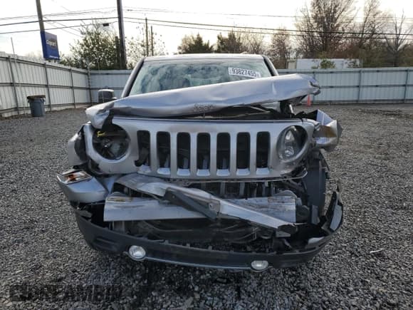 ✅ 2016 Jeep Patriot High Altitude • VIN: 1C4NJRFB8GD709181 • Lot: 93827455. Listed on Copart with Not provided. Free auction sales archive from the USA and detailed vehicle history report at DreamBid. Image 5.