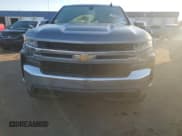 ✅ 2019 Chevrolet Silverado 1500 LT • VIN: 1GCRYDED9KZ245459 • Lot: 85310685. Wystawiony na Copart z przebiegiem 52 680 mil. Bezpłatny archiwum sprzedaży aukcyjnych z USA i szczegółowy raport historii pojazdu na DreamBid. Zdjęcie 5.