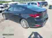 2020 Hyundai Elantra SEL z VIN 5NPD84LFXLH567311, wystawiony jako IAAI lot #42996152 z przebiegiem 122 118 mil mil oraz . Historia ofert i sprzedaży dostępna na DreamBid. Obrazek 3.