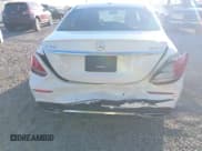 ✅ 2017 Mercedes-Benz E 300 Luxury • VIN: WDDZF4KB6HA115340 • Lot: 43318306. Listed on IAAI with 113,695 mi. Free auction sales archive from the USA and detailed vehicle history report at DreamBid. Image 18.