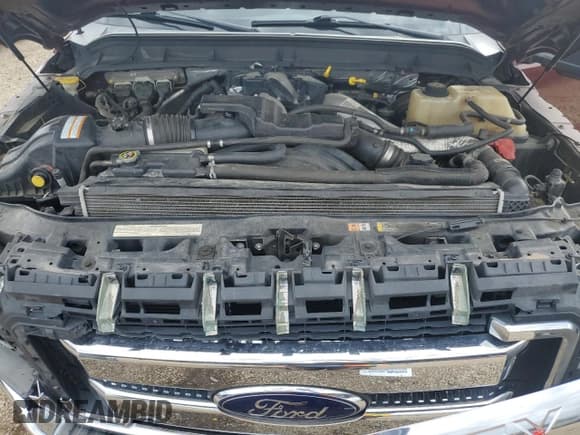 ✅ 2015 Ford F-250 Lariat • VIN: 1FT7W2BTXFEB09951 • Lot: 85108435. Wystawiony na Copart z przebiegiem 145 995 mil. Bezpłatny archiwum sprzedaży aukcyjnych z USA i szczegółowy raport historii pojazdu na DreamBid. Zdjęcie 11.