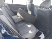 ✅ 2025 Subaru Legacy Limited • VIN: 4S3BWAN69S3005337 • Lot: 42156286. Wystawiony na IAAI z przebiegiem 1 054 mil. Bezpłatny archiwum sprzedaży aukcyjnych z USA i szczegółowy raport historii pojazdu na DreamBid. Zdjęcie 8.