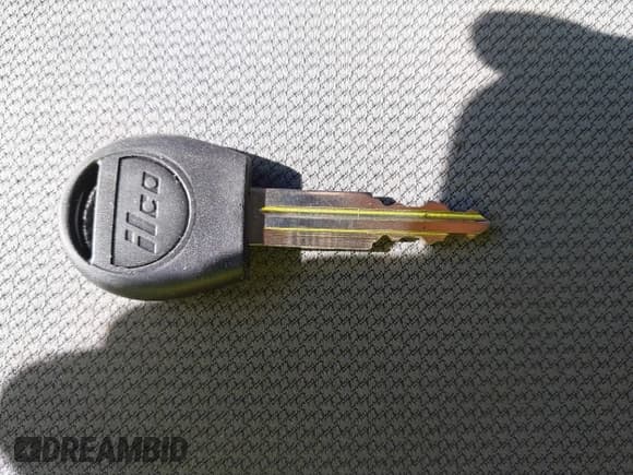 ✅ 2010 Chevrolet Aveo 1LT • VIN: KL1TD5DE1AB069894 • Lot: 41433708. Wystawiony na IAAI z przebiegiem 179 944 mil. Bezpłatny archiwum sprzedaży aukcyjnych z USA i szczegółowy raport historii pojazdu na DreamBid. Zdjęcie 11.