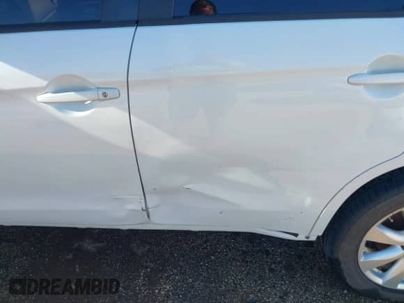 2015 Mitsubishi Outlander ES с VIN 4A4AP3AUXFE048967, выставлен на аукционе IAAI как лот 43404707 с пробегом 237 660 миль миль и . История ставок и продаж доступна на DreamBid. Изображение 12.