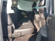 ✅ 2013 Chevrolet Silverado 1500 LTZ • VIN: 3GCPKTE25DG189864 • Lot: 43250916. Wystawiony na IAAI z przebiegiem Nie podano. Bezpłatny archiwum sprzedaży aukcyjnych z USA i szczegółowy raport historii pojazdu na DreamBid. Zdjęcie 8.