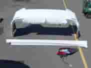 2022 Toyota Camry SE z VIN 4T1G11AK5NU075077, wystawiony jako IAAI lot #42359500 z przebiegiem 35 938 mil mil oraz . Historia ofert i sprzedaży dostępna na DreamBid. Obrazek 21.