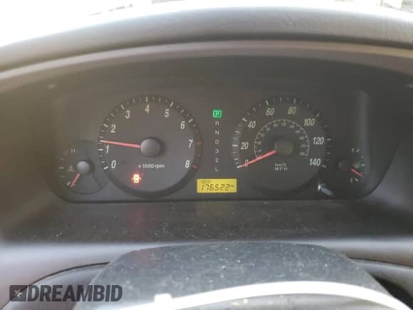 2006 Hyundai Elantra GLS z VIN KMHDN46D06U209059, wystawiony jako Copart lot #79366204 z przebiegiem 176 522 mil mil oraz Czysty tytuł • Clean title. Historia ofert i sprzedaży dostępna na DreamBid. Obrazek 9.