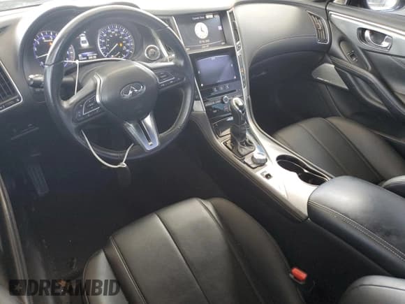 ✅ 2018 Infiniti Q60 Sport • VIN: JN1EV7EK7JM343198 • Лот: 65425765. Опубликован ранее на Copart с пробегом 49 221 миль. Бесплатный доступ к архиву аукционных продаж из США и подробный отчёт об истории автомобиля на DreamBid. Изображение 8.