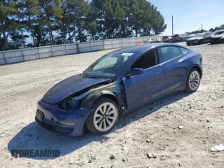 ✅ 2022 Tesla Model 3 • VIN: 5YJ3E1EA2NF289915 • Lot: 71649835. Wystawiony na Copart z przebiegiem Nie podano. Bezpłatny archiwum sprzedaży aukcyjnych z USA i szczegółowy raport historii pojazdu na DreamBid. Zdjęcie 1.