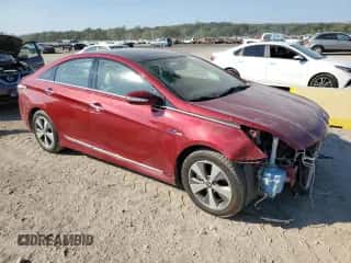 2011 Hyundai Sonata Hybrid with VIN KMHEC4A49BA014087, listed as a Copart auction lot 82225335 with 84,722 mi miles and Salvage title. Bid and sale history available at DreamBid. Image 4.