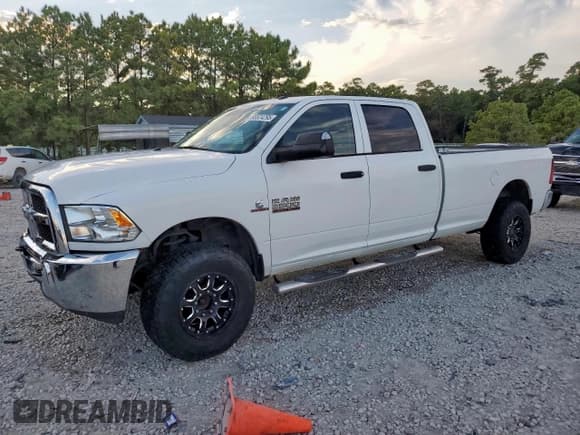 ✅ 2013 Ram 2500 Tradesman • VIN: 3C6UR5HL0DG570897 • Lot: 85524295. Listed on Copart with 102,257 mi. Free auction sales archive from the USA and detailed vehicle history report at DreamBid. Image 1.