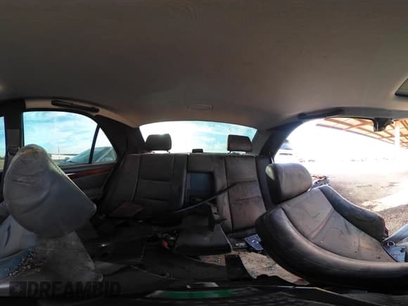 ✅ 1999 Mercedes-Benz C • VIN: WDBHA33G9XF800344 • Лот: 41528977. Опубликован ранее на IAAI с пробегом Не указан. Бесплатный доступ к архиву аукционных продаж из США и подробный отчёт об истории автомобиля на DreamBid. Изображение 18.