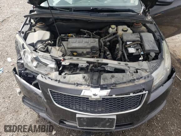 2014 Chevrolet Cruze 1LT with VIN 1G1PC5SB4E7264881, listed as a Copart auction lot 83849995 with 200,872 mi miles and Salvage title. Bid and sale history available at DreamBid. Image 11.