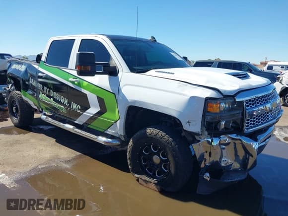 ✅ 2019 Chevrolet Silverado 2500HD LT • VIN: 1GC1KSEY0KF204158 • Lot: 43463207. Listed on IAAI with 131,658 mi. Free auction sales archive from the USA and detailed vehicle history report at DreamBid. Image 6.