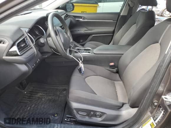2023 Toyota Camry LE с VIN 4T1C11BK7PU088073, выставлен на аукционе Copart как лот 71361935 с пробегом 24 003 миль миль и Списание • Salvage title. История ставок и продаж доступна на DreamBid. Изображение 7.