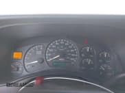 ✅ 2002 Chevrolet Silverado 2500HD LT • VIN: 1GCHK23U62F183928 • Lot: 43651982. Wystawiony na IAAI z przebiegiem 210 872 mil. Bezpłatny archiwum sprzedaży aukcyjnych z USA i szczegółowy raport historii pojazdu na DreamBid. Zdjęcie 5.