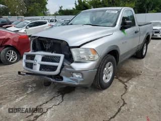 ✅ 2010 Dodge 1500 ST • VIN: 3D7JB1EPXAG109921 • Lot: 63062274. Wystawiony na Copart z przebiegiem 140 077 mil. Bezpłatny archiwum sprzedaży aukcyjnych z USA i szczegółowy raport historii pojazdu na DreamBid. Zdjęcie 1.