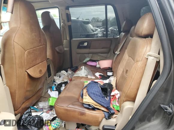 ✅ 2005 Ford Expedition Eddie Bauer • VIN: 1FMFU185X5LB02900 • Lot: 85716405. Listed on Copart with 209,048 mi. Free auction sales archive from the USA and detailed vehicle history report at DreamBid. Image 10.