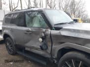 ✅ 2024 Lexus GX 550 Luxury • VIN: JTJVBCDX5R5007435 • Lot: 41908140. Wystawiony na IAAI z przebiegiem 10 147 mil. Bezpłatny archiwum sprzedaży aukcyjnych z USA i szczegółowy raport historii pojazdu na DreamBid. Zdjęcie 18.