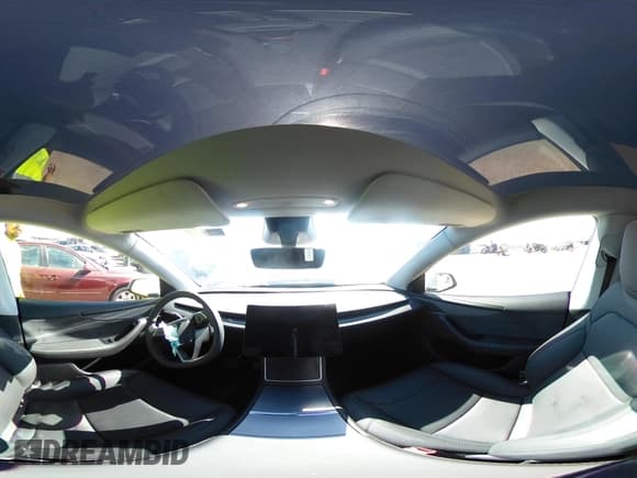 ✅ 2026 Tesla Model Y Long Range • VIN: 7SAYGDED2TF389511 • Lot: 43492272. Wystawiony na IAAI z przebiegiem 2 335 mil. Bezpłatny archiwum sprzedaży aukcyjnych z USA i szczegółowy raport historii pojazdu na DreamBid. Zdjęcie 20.