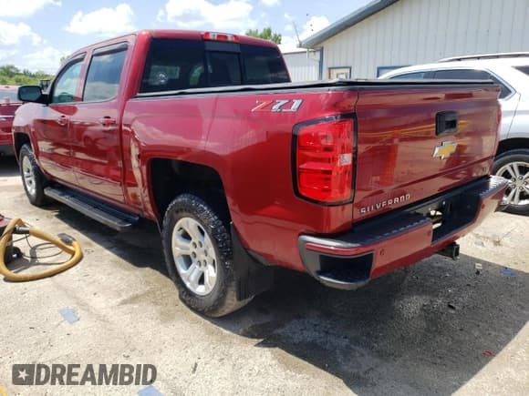 ✅ 2018 Chevrolet Silverado 1500 LT • VIN: 3GCUKREC2JG371757 • Лот: 59539324. Опубликован ранее на Copart с пробегом 91 459 миль. Бесплатный доступ к архиву аукционных продаж из США и подробный отчёт об истории автомобиля на DreamBid. Изображение 2.