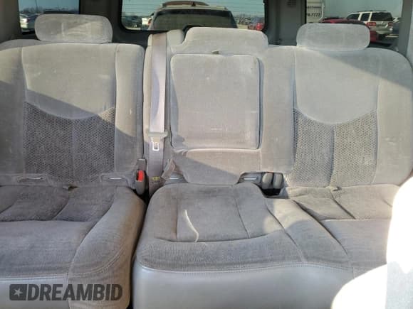 ✅ 2004 Chevrolet Suburban LS • VIN: 1GNFK16Z64J252424 • Лот: 85665394. Опубликован ранее на Copart с пробегом Не указан. Бесплатный доступ к архиву аукционных продаж из США и подробный отчёт об истории автомобиля на DreamBid. Изображение 10.