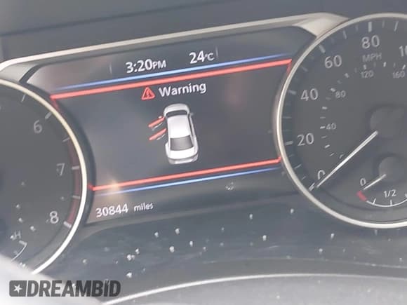 ✅ 2025 Nissan Sentra SV • VIN: 3N1AB8CV7SY239481 • Lot: 43775405. Wystawiony na IAAI z przebiegiem 30 844 mil. Bezpłatny archiwum sprzedaży aukcyjnych z USA i szczegółowy raport historii pojazdu na DreamBid. Zdjęcie 15.