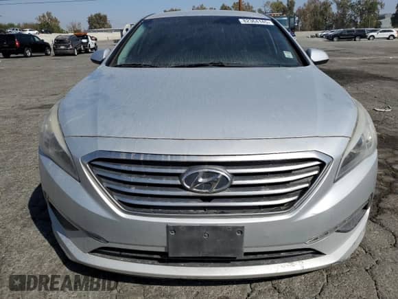 2015 Hyundai Sonata SE с VIN 5NPE24AF5FH156055, выставлен на аукционе Copart как лот 82364145 с пробегом 112 411 миль миль и Списание • Salvage title. История ставок и продаж доступна на DreamBid. Изображение 5.