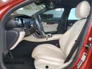✅ 2019 Mercedes-Benz E 300 • VIN: WDDZF4JB8KA511164 • Лот: 63814545. Опубликован ранее на Copart с пробегом Не указан. Бесплатный доступ к архиву аукционных продаж из США и подробный отчёт об истории автомобиля на DreamBid. Изображение 7.