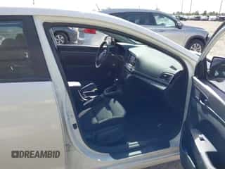 2018 Hyundai Elantra SEL with VIN 5NPD84LF9JH291801, listed as a IAAI auction lot 43436156 with 81,241 mi miles and . Bid and sale history available at DreamBid. Image 5.