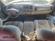 ✅ 2005 Chevrolet Avalanche LS • VIN: 3GNEC12Z55G269202 • Lot: 93114485. Wystawiony na Copart z przebiegiem 212 549 mil. Bezpłatny archiwum sprzedaży aukcyjnych z USA i szczegółowy raport historii pojazdu na DreamBid. Zdjęcie 8.